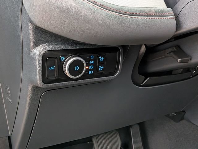 Certified 2025 Ford Explorer Active w/ Active Comfort Package image 13