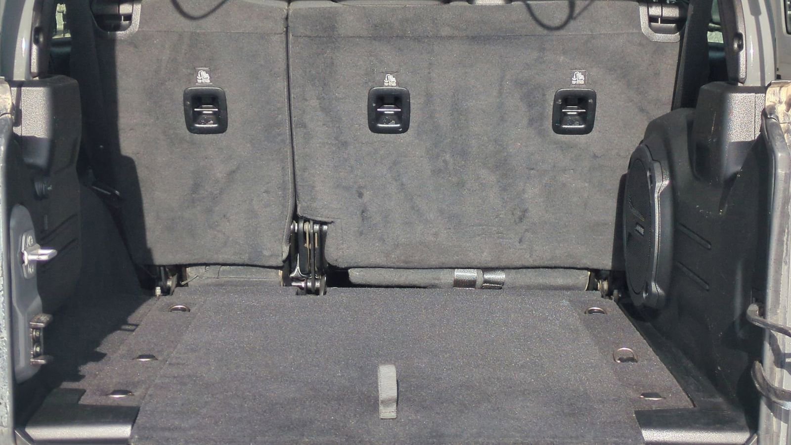 Used 2020 Jeep Wrangler Unlimited Sport image 39