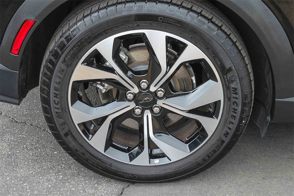 Certified 2024 Ford Mustang Mach-E Select image 9