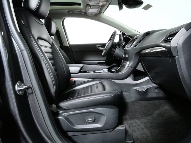 Certified 2020 Ford Edge SEL w/ Convenience Package AWD/4WD image 10
