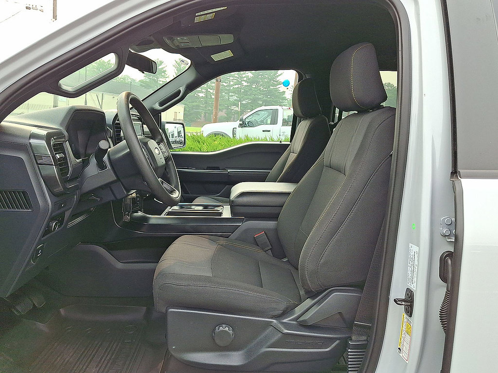 Certified 2025 Ford F150 STX w/ STX Black Appearance Package AWD/4WD image 17