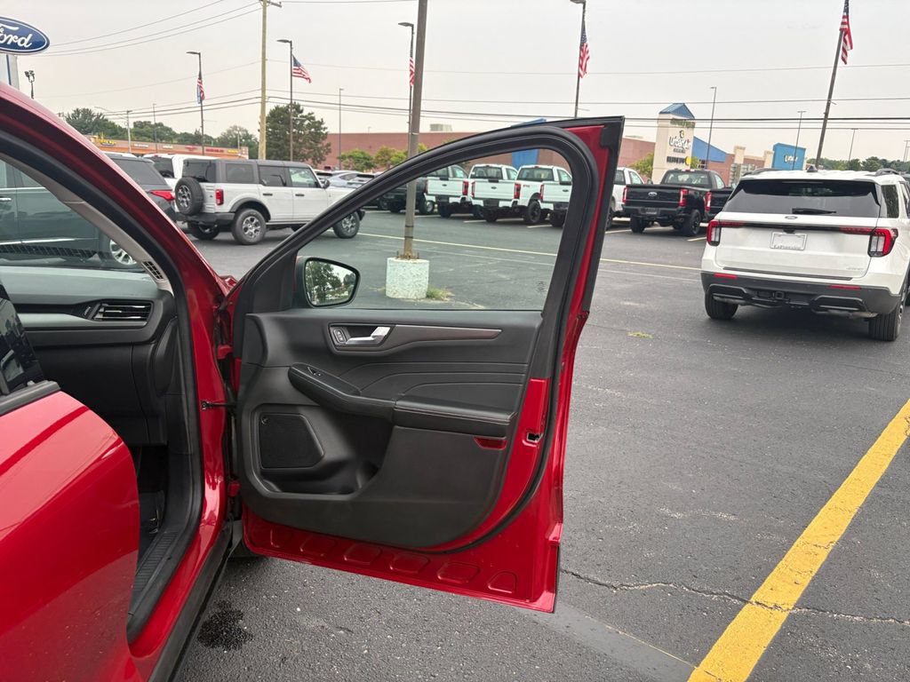 Certified 2023 Ford Escape Active w/ Tech Pack #2 AWD/4WD image 20