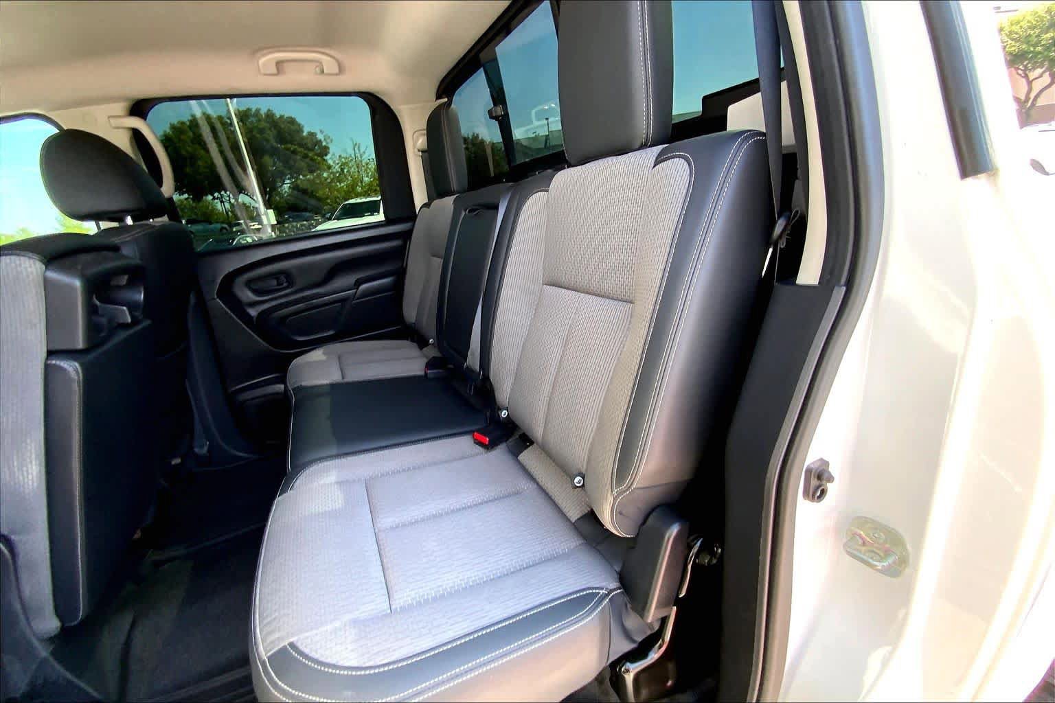 Used 2021 Nissan Titan S w/ S Utility Package AWD/4WD image 18