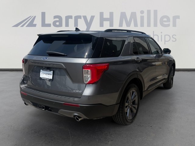 Certified 2022 Ford Explorer XLT w/ Equipment Group 202A AWD/4WD image 5