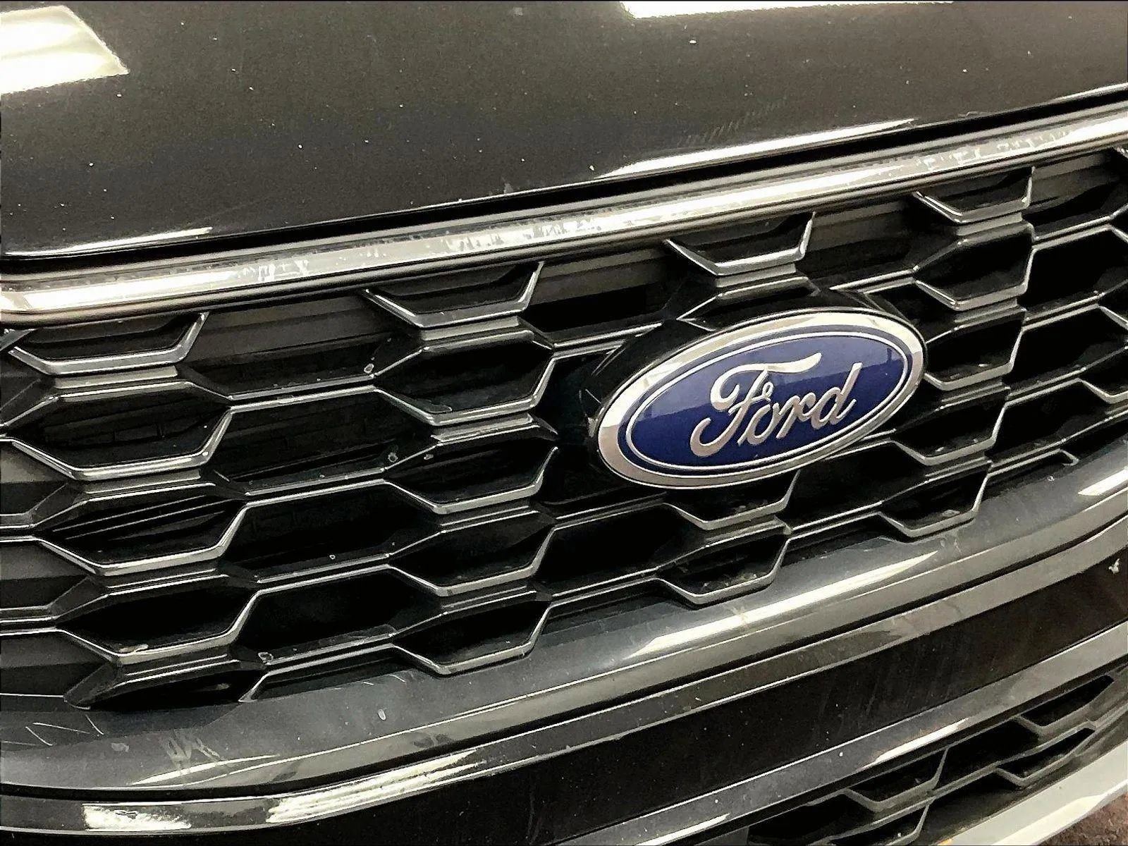 Certified 2023 Ford Escape ST-Line w/ Tech Pack #1 image 29