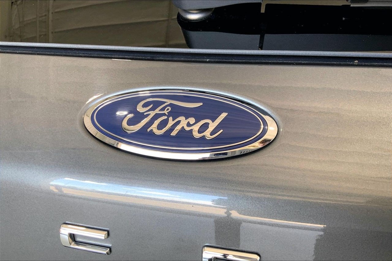 Certified 2024 Ford Escape Active FWD image 30