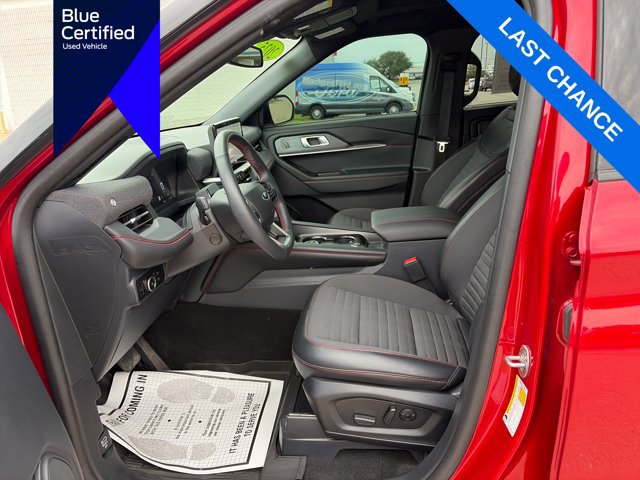 Certified 2025 Ford Explorer ST-Line w/ Premium Package AWD/4WD image 10