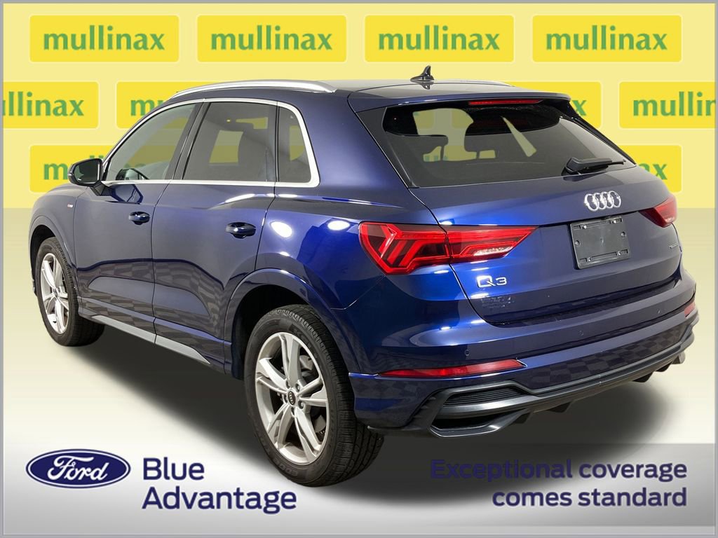 Used 2022 Audi Q3 2.0T Premium Plus image 3