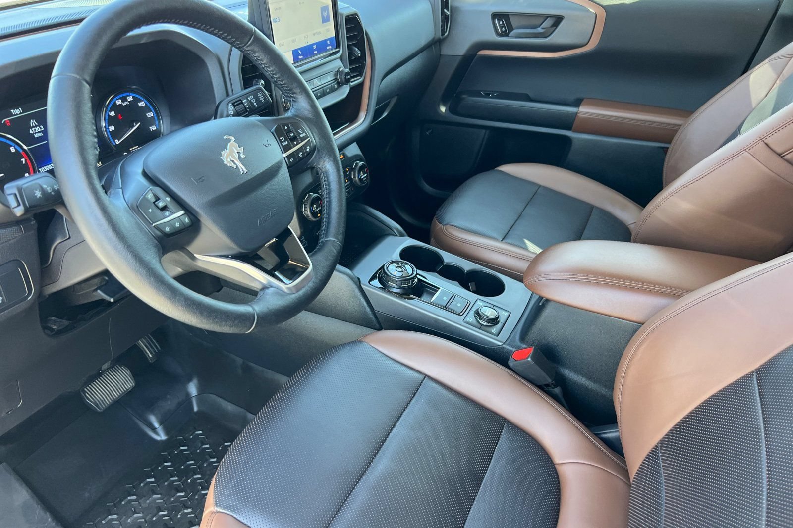 Certified 2021 Ford Bronco Sport Badlands w/ Badlands Package AWD/4WD image 11