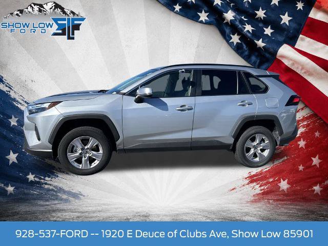 Used 2025 Toyota RAV4 XLE FWD image 4