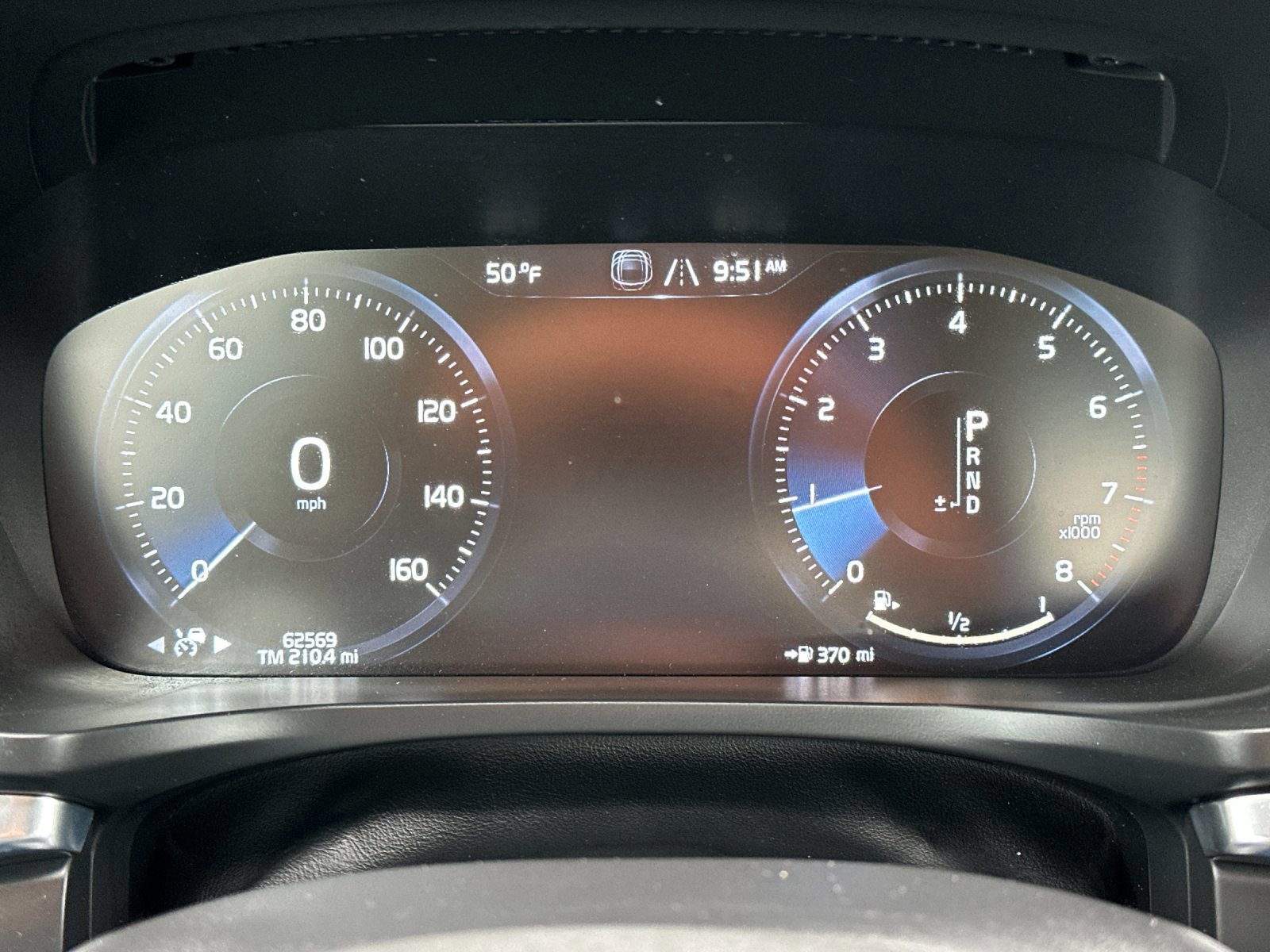 Used 2021 Volvo S60 T5 Momentum w/ Advanced Package image 24