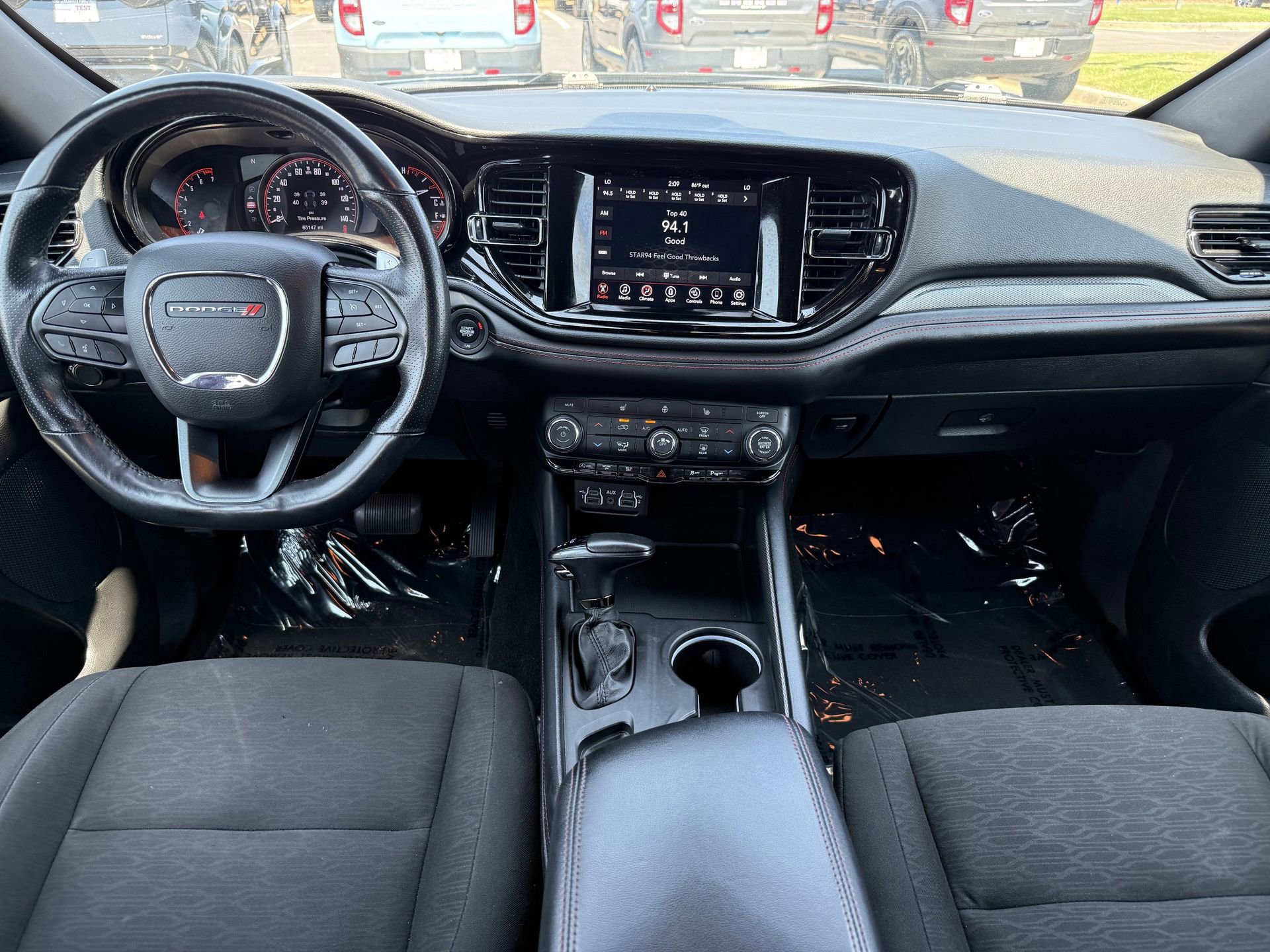 Used 2023 Dodge Durango GT image 9