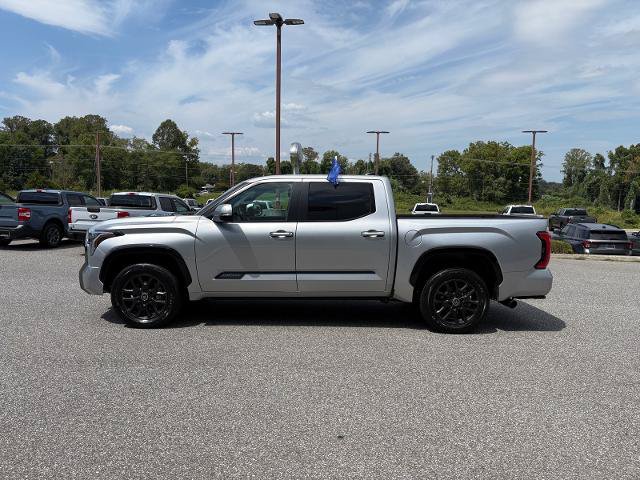 Used 2024 Toyota Tundra Platinum AWD/4WD image 5