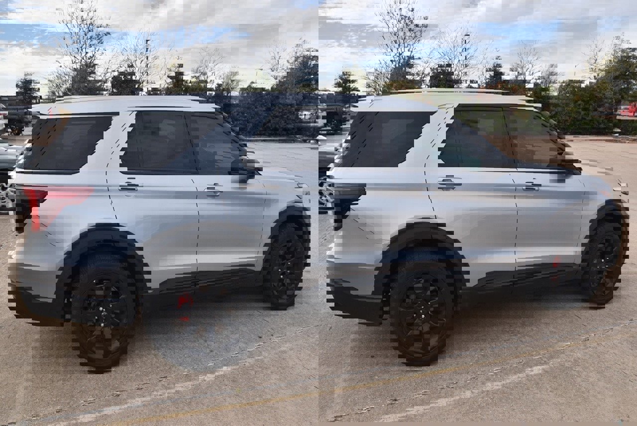 Certified 2022 Ford Explorer ST w/ Equipment Group 401A image 6