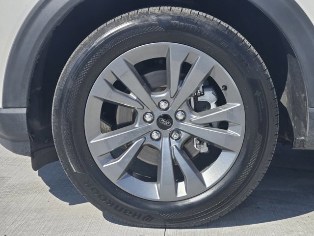 Certified 2023 Ford Explorer XLT w/ Equipment Group 202A image 10