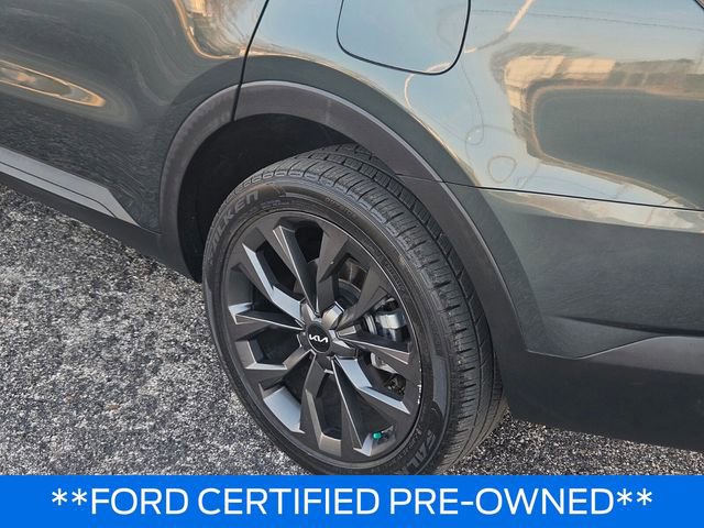 Used 2022 Kia Sorento SX Prestige w/ Rust Color Package image 7