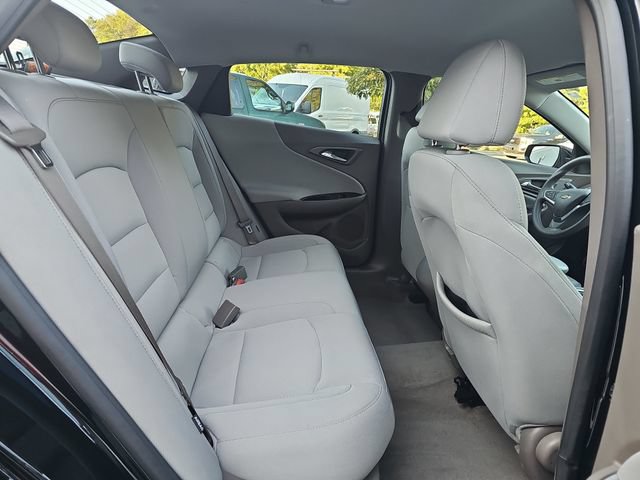 Used 2024 Chevrolet Malibu LS FWD image 11