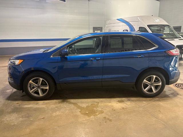 Certified 2024 Ford Edge SEL w/ Convenience Package AWD/4WD image 7