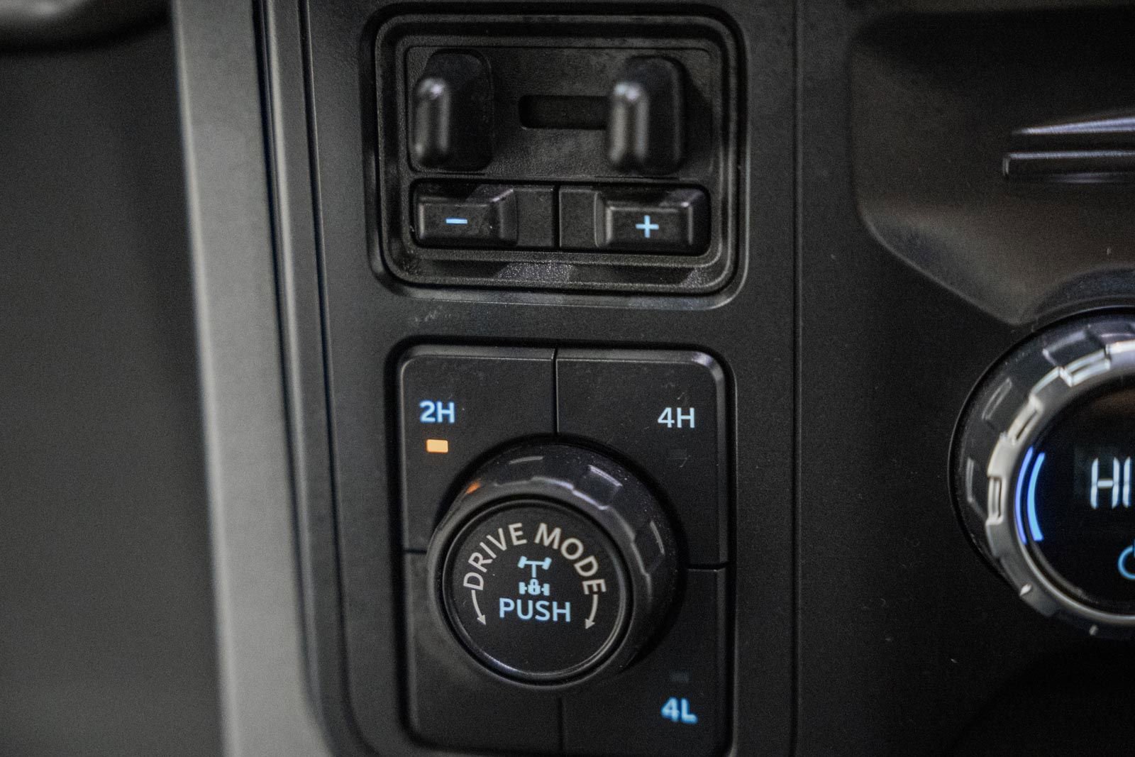 Certified 2021 Ford F150 XLT w/ Equipment Group 302A High image 34