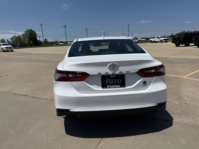 Used 2024 Toyota Camry LE FWD image 8