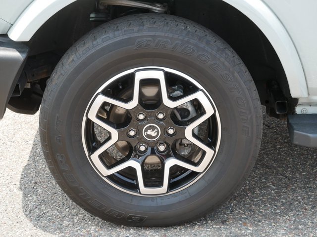 Certified 2023 Ford Bronco Outer Banks AWD/4WD image 11