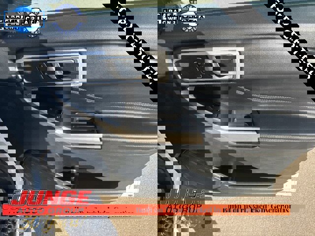 Certified 2022 Ford Explorer XLT w/ Equipment Group 202A image 13