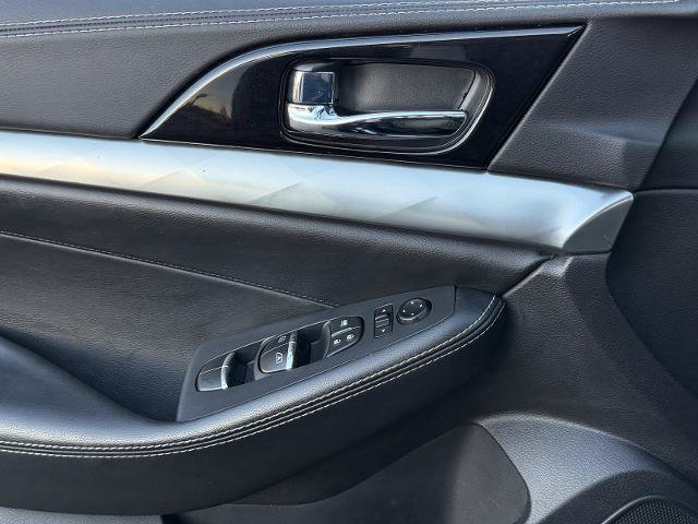 Used 2020 Nissan Maxima 3.5 SV w/ Floor Mat Group FWD image 26