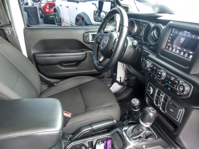 Used 2023 Jeep Wrangler Unlimited Sport AWD/4WD image 25