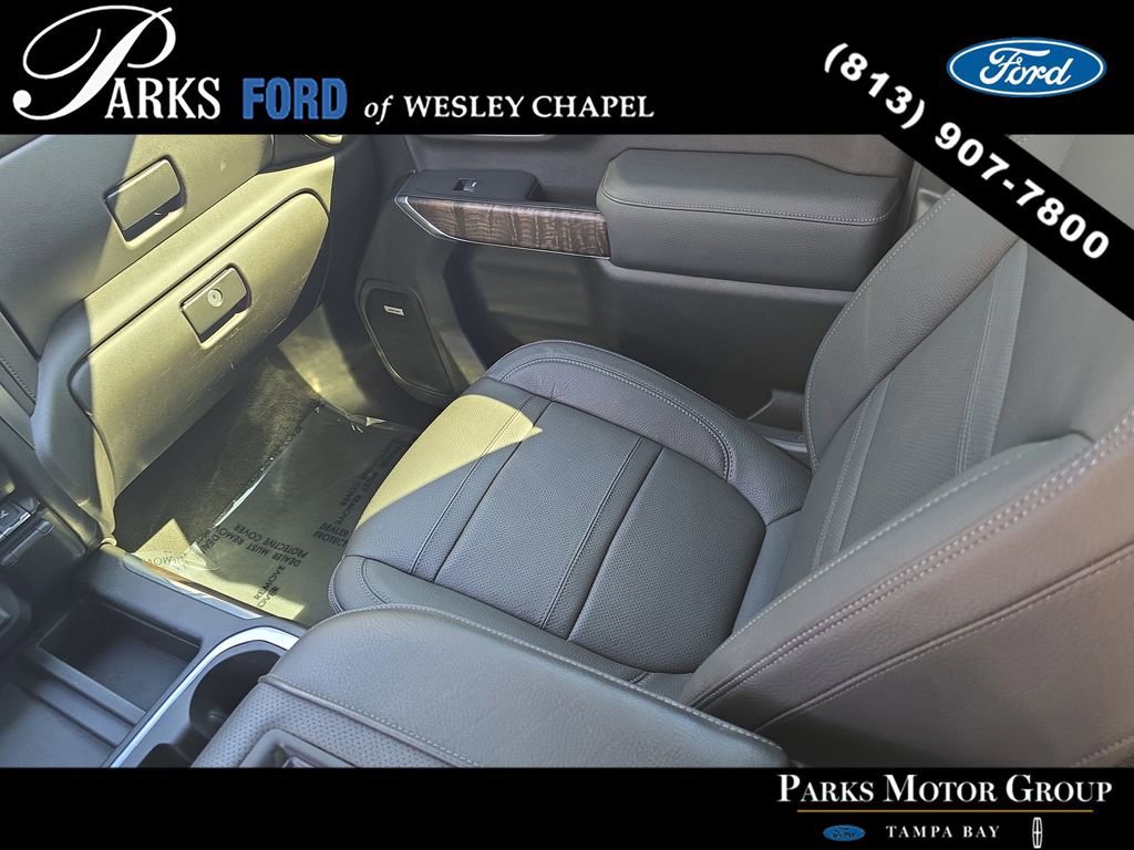 Used 2021 GMC Sierra 2500 Denali w/ Denali Black Diamond Edition image 13