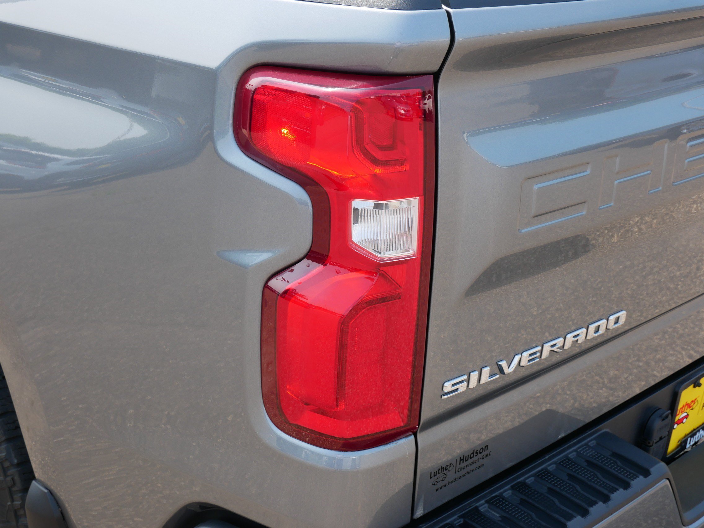 Used 2020 Chevrolet Silverado 1500 RST AWD/4WD image 17