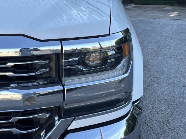 Used 2018 Chevrolet Silverado 1500 LTZ w/ Texas Edition AWD/4WD image 10
