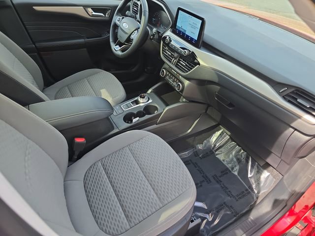 Certified 2021 Ford Escape SE w/ SE Sport Appearance Package AWD/4WD image 17