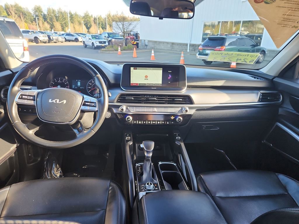Used 2022 Kia Telluride S image 7