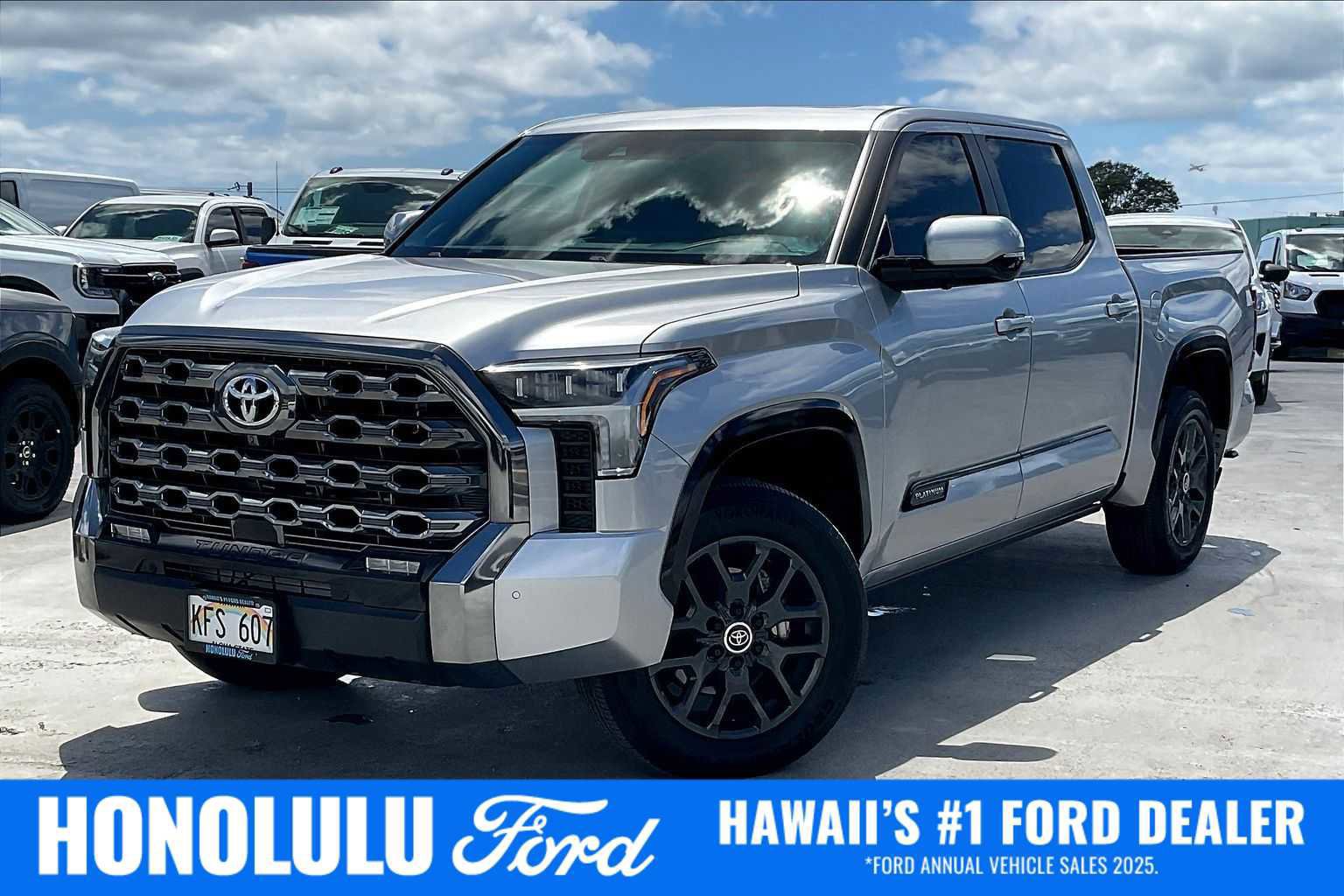 Used 2024 Toyota Tundra Platinum image 6