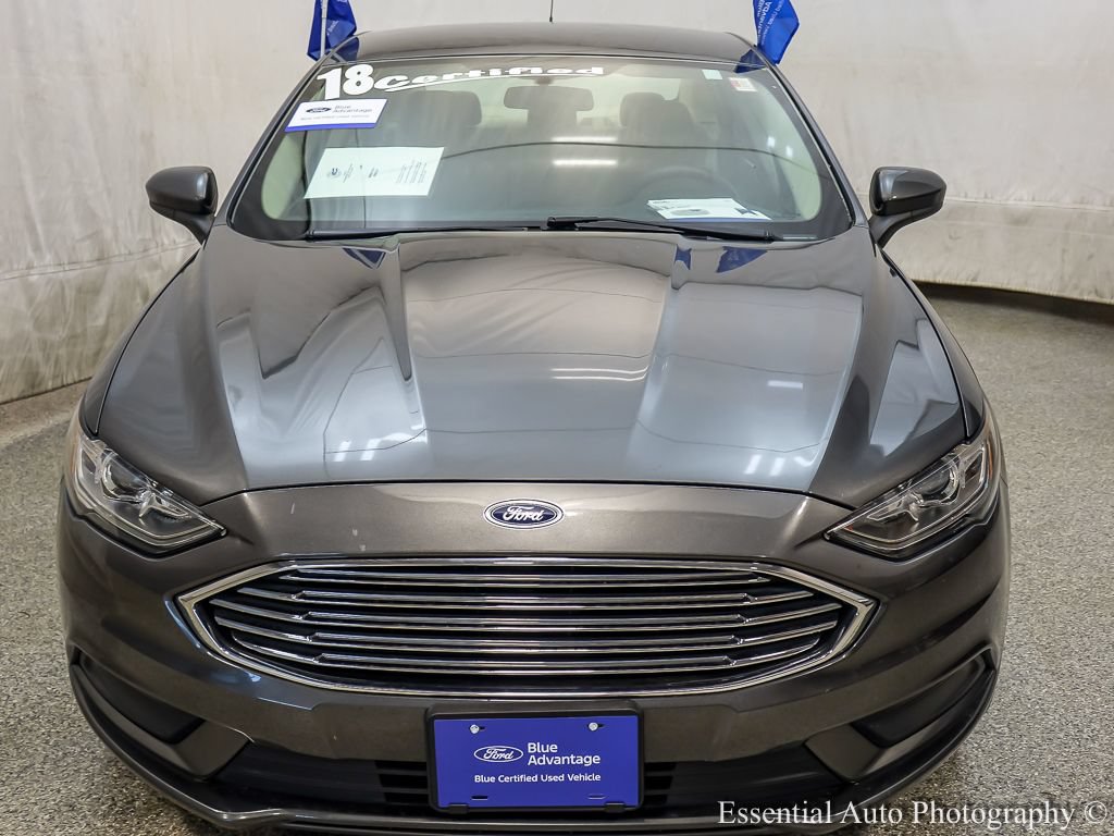 Certified 2018 Ford Fusion SE w/ Fusion SE Technology Package FWD image 5