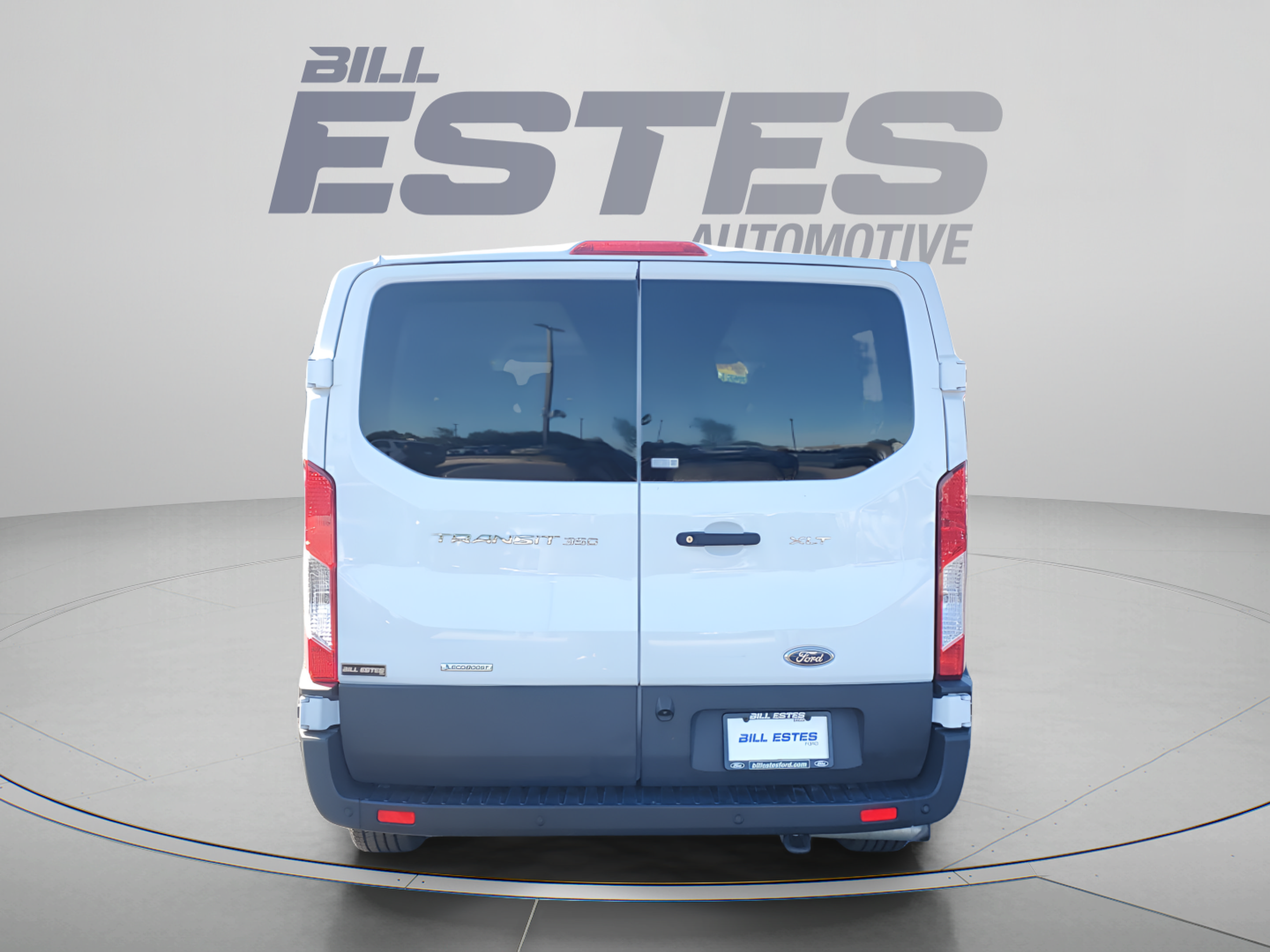 Certified 2023 Ford Transit 350 XLT RWD image 3