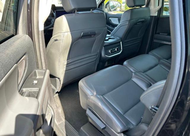 Certified 2025 Ford Expedition Max Active AWD/4WD image 7