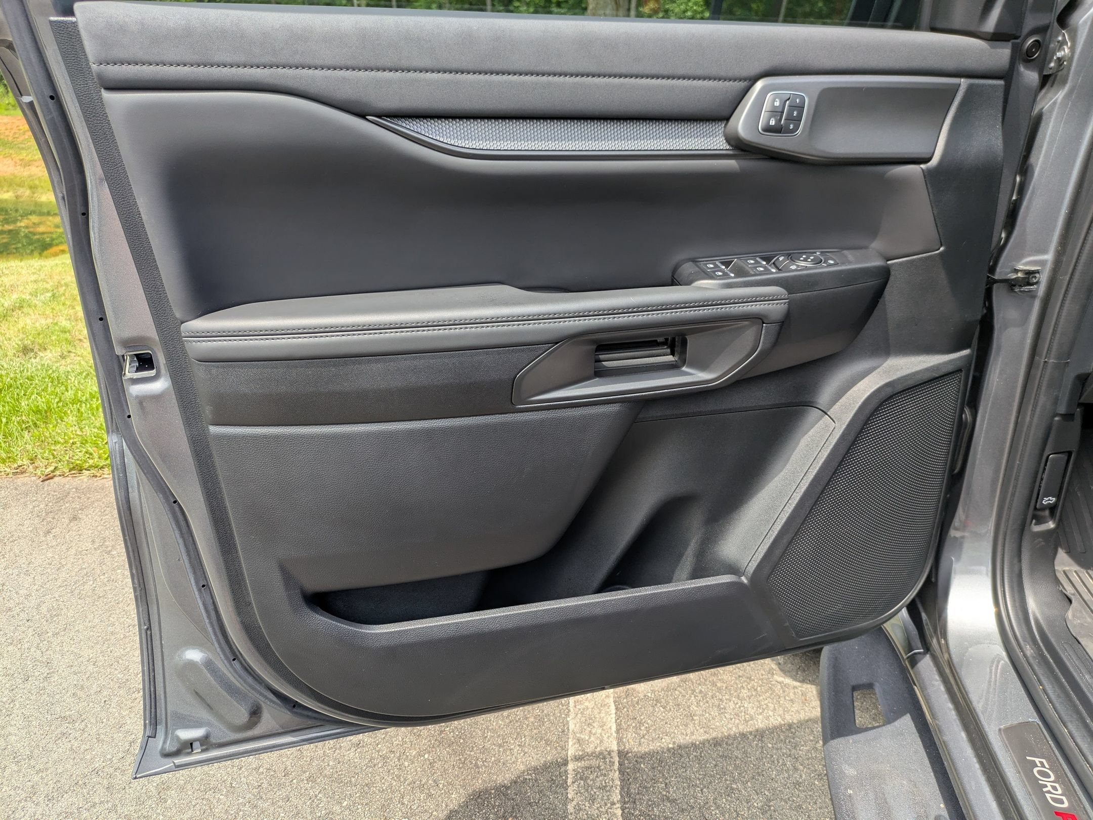 Certified 2025 Ford Ranger Raptor AWD/4WD image 10