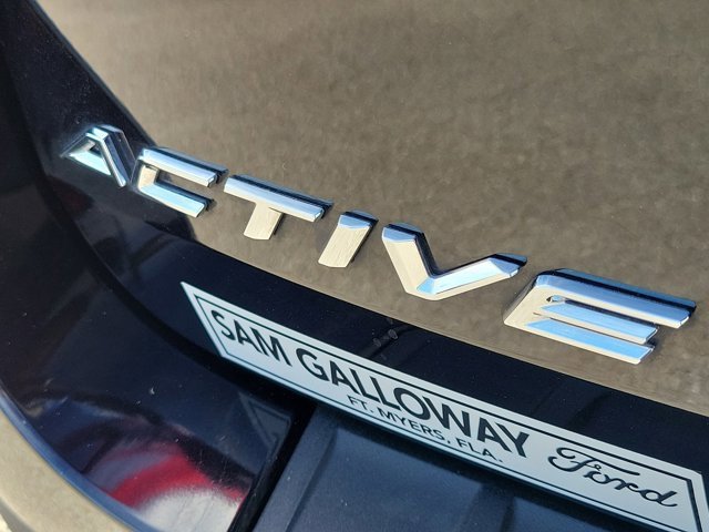 Certified 2025 Ford Explorer Active image 11