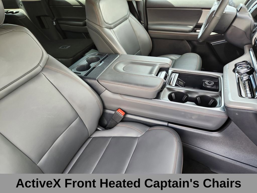 Certified 2025 Ford Expedition Active image 22