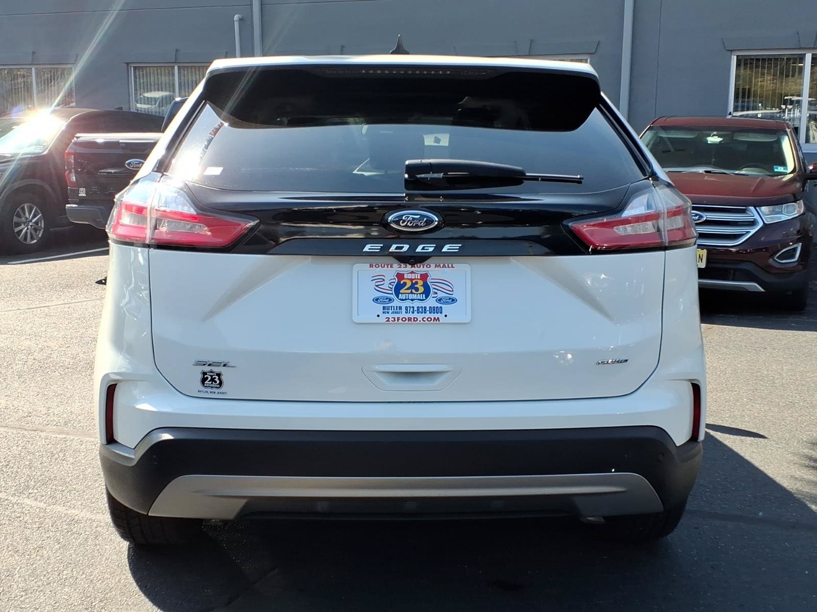 Certified 2022 Ford Edge SEL w/ Convenience Package AWD/4WD image 7