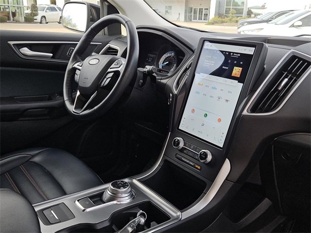 Certified 2024 Ford Edge SEL w/ Sport Appearance Package image 31