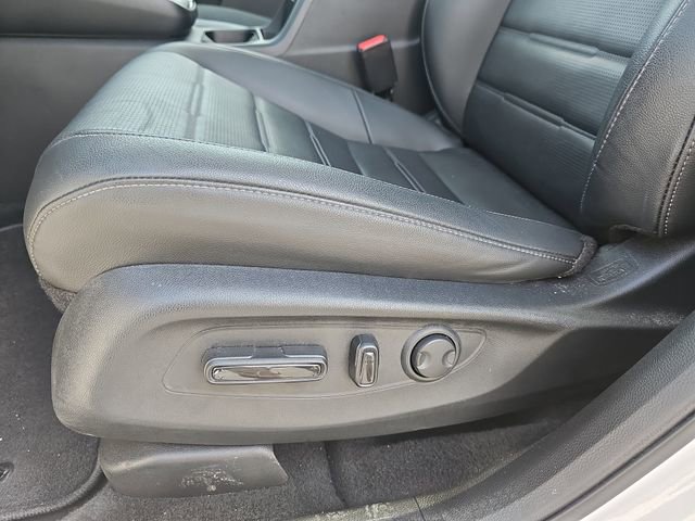 Used 2025 Honda CR-V EX-L image 18