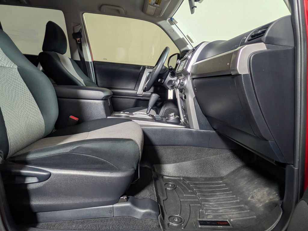 Used 2019 Toyota 4Runner SR5 image 12