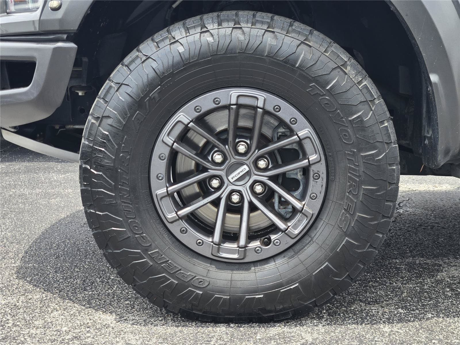 Certified 2020 Ford F150 Raptor w/ Equipment Group 802A Luxury AWD/4WD image 10