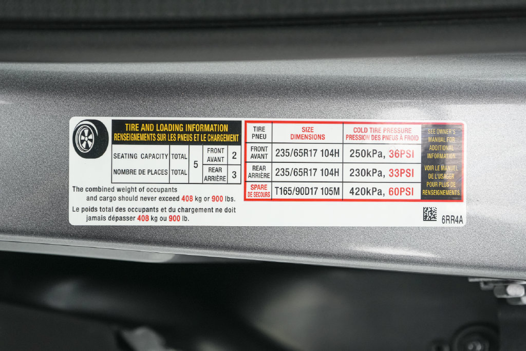 Used 2023 Nissan Rogue S AWD/4WD image 22
