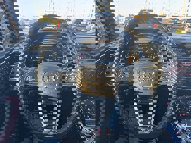 Used 2021 Audi SQ7 Premium Plus w/ Driver Assistance Package image 8