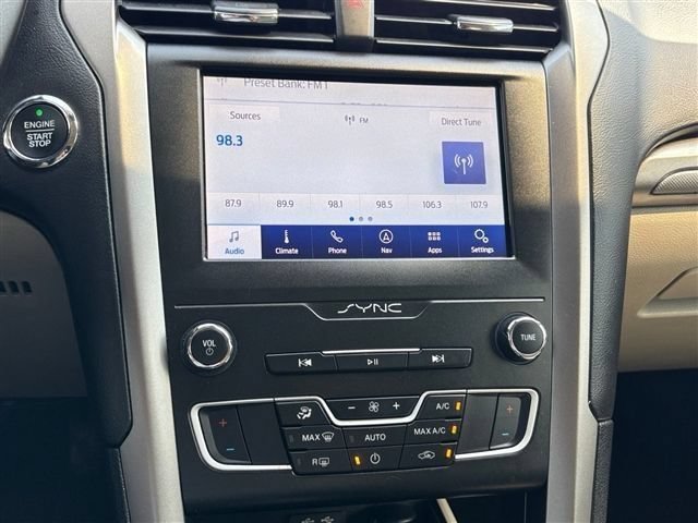 Certified 2020 Ford Fusion SE FWD image 26