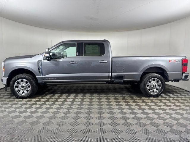 Certified 2024 Ford F350 Lariat w/ Lariat Ultimate Package AWD/4WD image 6