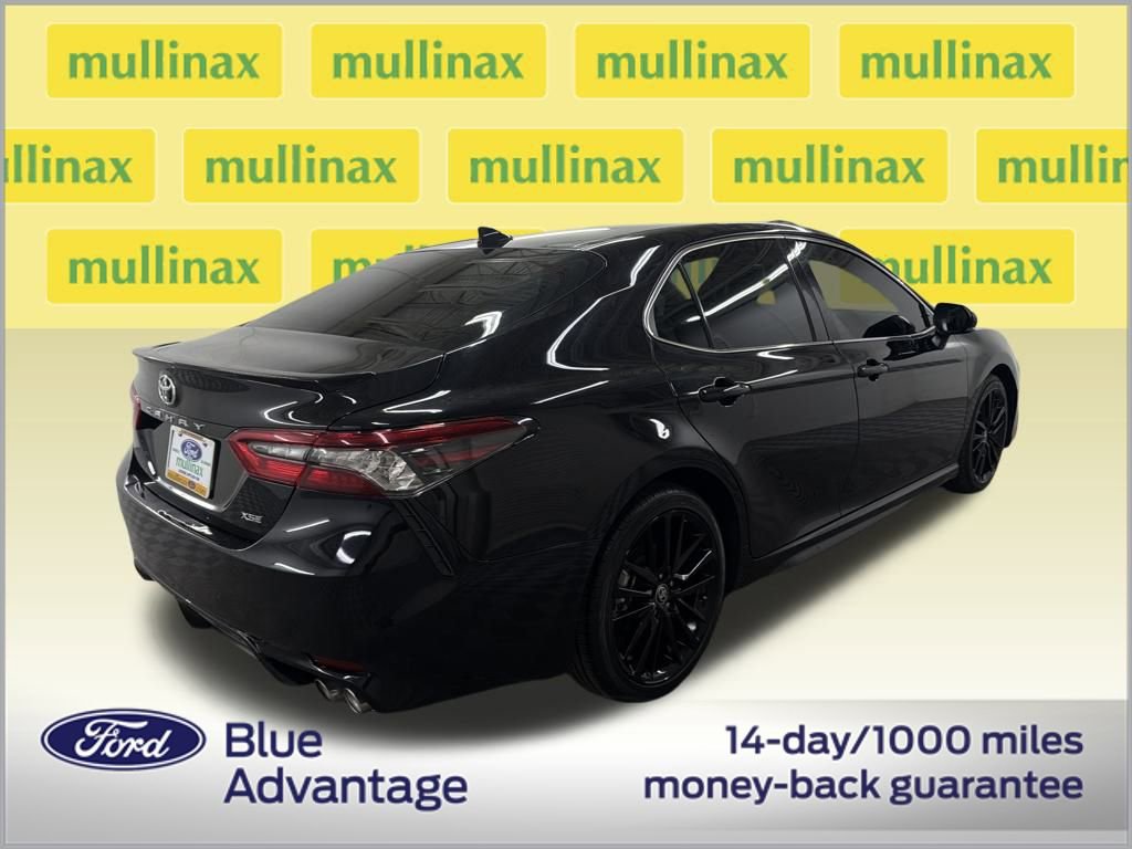 Used 2024 Toyota Camry XSE image 3